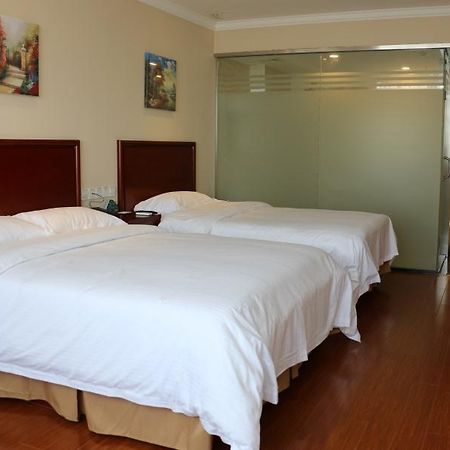 Greentree Inn Shanghai Wild Zoo Dachuan Freeway Express Hotel ภายนอก รูปภาพ