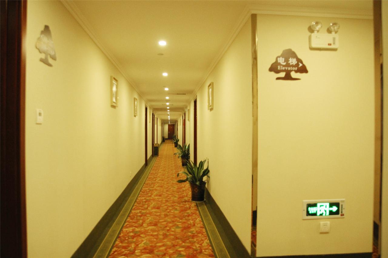 Greentree Inn Shanghai Wild Zoo Dachuan Freeway Express Hotel ภายนอก รูปภาพ