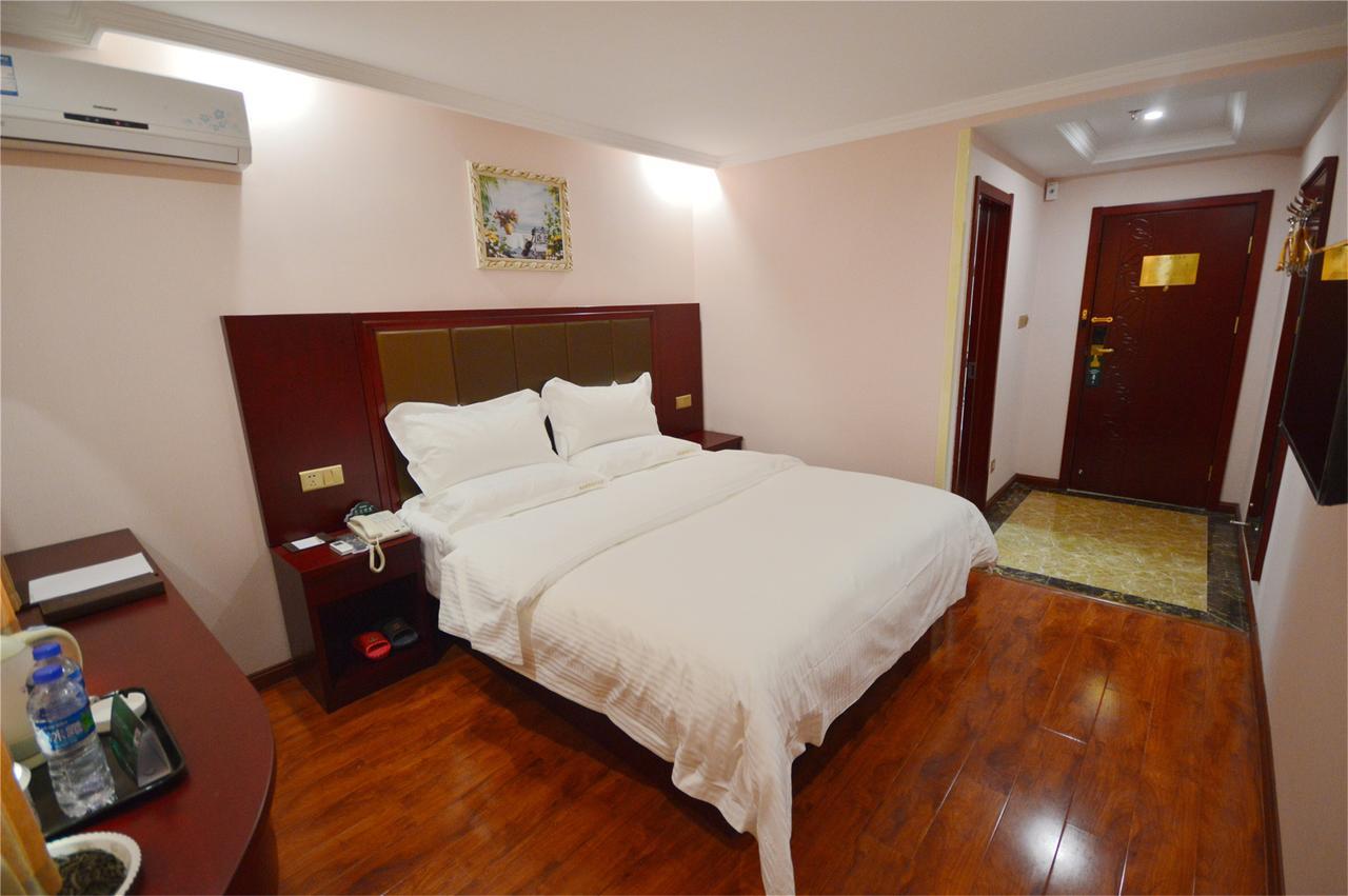 Greentree Inn Shanghai Wild Zoo Dachuan Freeway Express Hotel ภายนอก รูปภาพ
