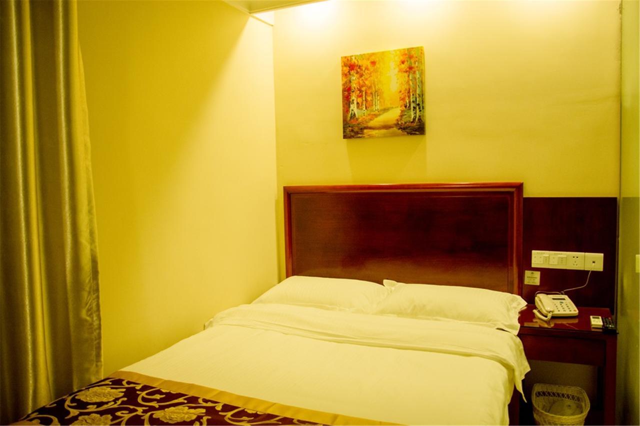 Greentree Inn Shanghai Wild Zoo Dachuan Freeway Express Hotel ภายนอก รูปภาพ
